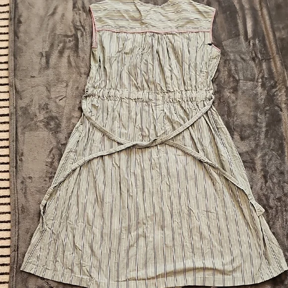 Aknvas Cream Pleated Sleeveless Sundress‎ - Picture 4 of 5